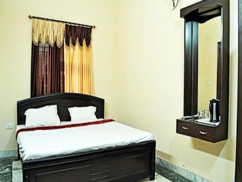 Hotel King Park Avenue Agra  India